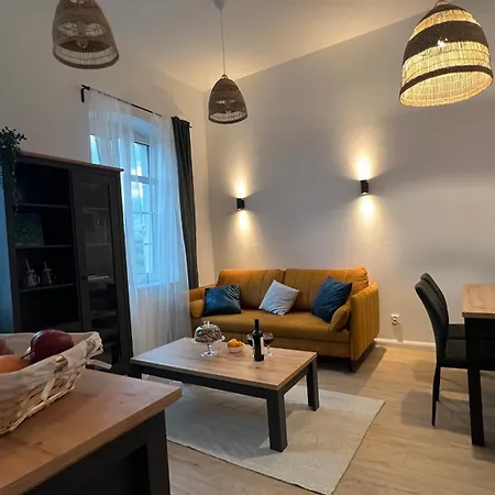 Apartmán Kopernika 10 *